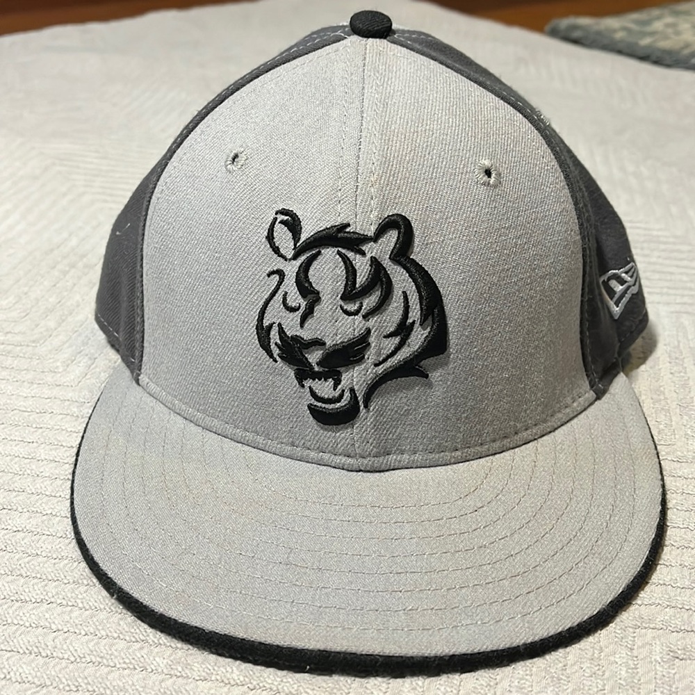 New Era Tiger hat